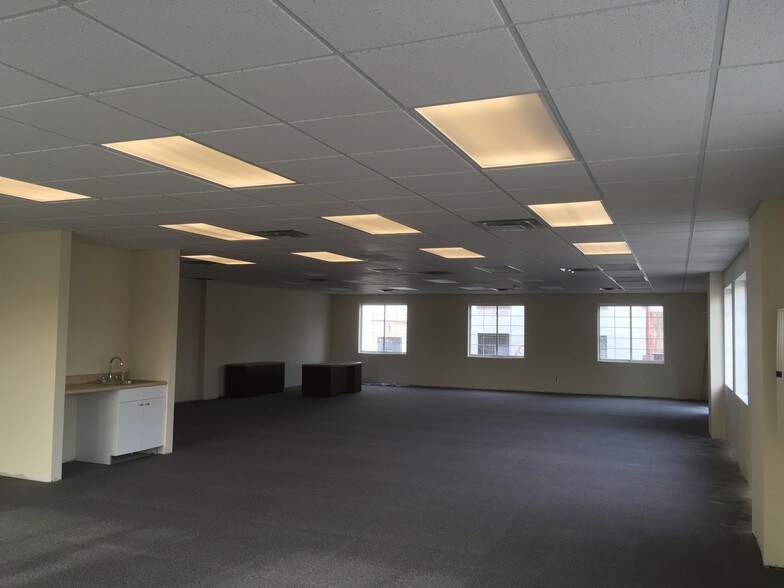 More Photos Of 69 Montauk Hwy, Copiague Loft Creative Space For Lease