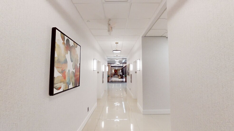 More Photos Of 4400 Pga Blvd, Palm Beach Gardens Office For Lease