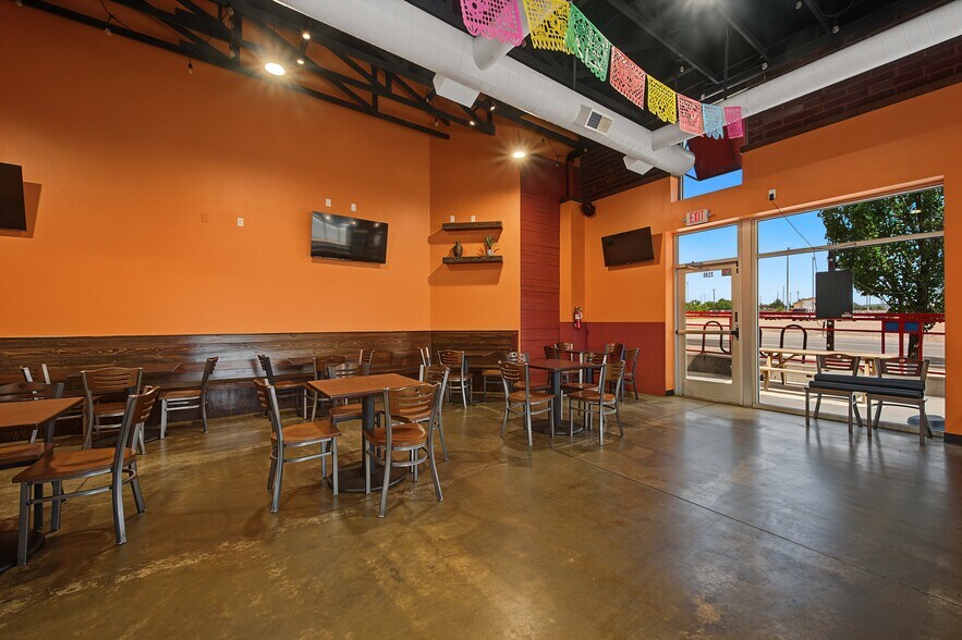More Photos Of 2290 Rawlings Blvd, Pueblo Freestanding For Lease