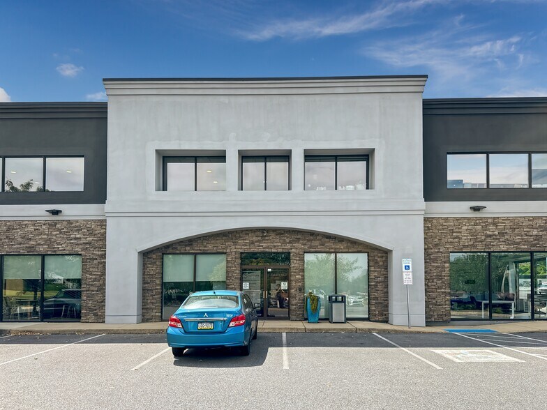 More Photos Of 2395 Lancaster Pike, Reading Coworking Space