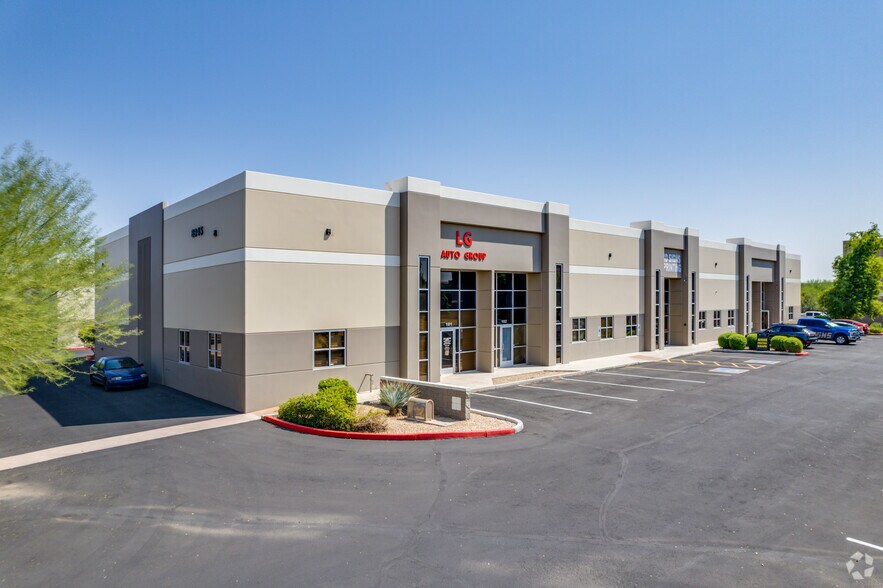More Photos Of 8945 W Larkspur Dr, Peoria Warehouse For Lease