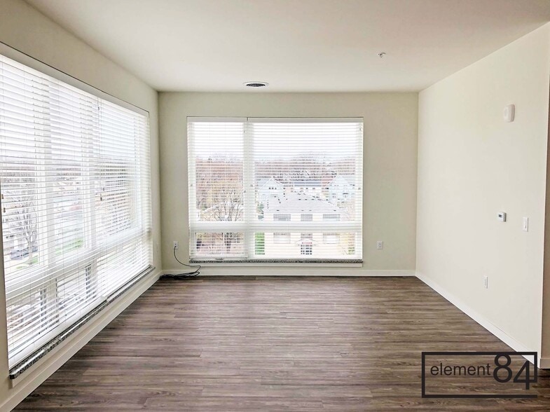 More Photos Of 1482 S 84th St, West Allis Apartments For Lease