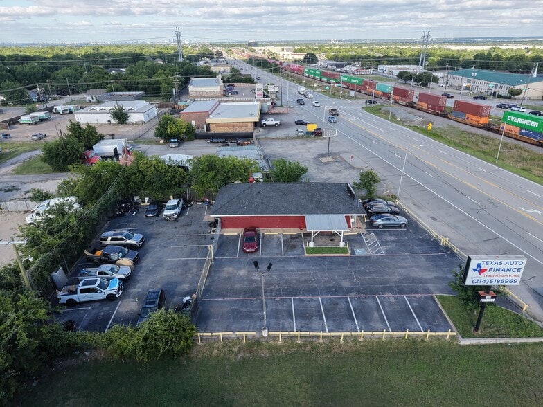 More Photos Of 2326 W Main St, Grand Prairie Restaurant For Lease