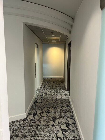More Photos Of 428-444 N Bedford Dr, Beverly Hills Medical For Lease
