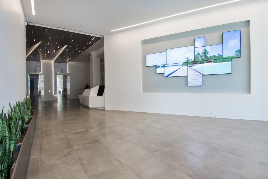 Primary Photo Of 5200 Lankershim Blvd, North Hollywood Loft Creative Space For Lease