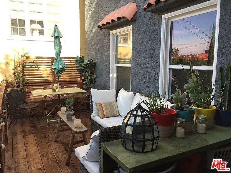 More Photos Of 834 Laguna Ave, Los Angeles Multifamily For Sale