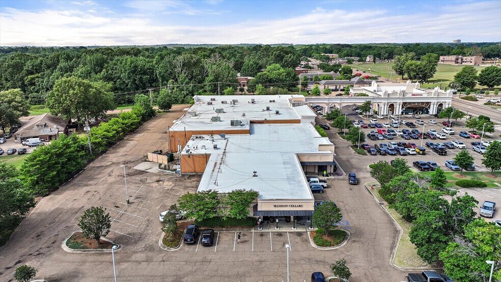 More Photos Of 1020-1038 Highway 51, Madison Unknown For Lease