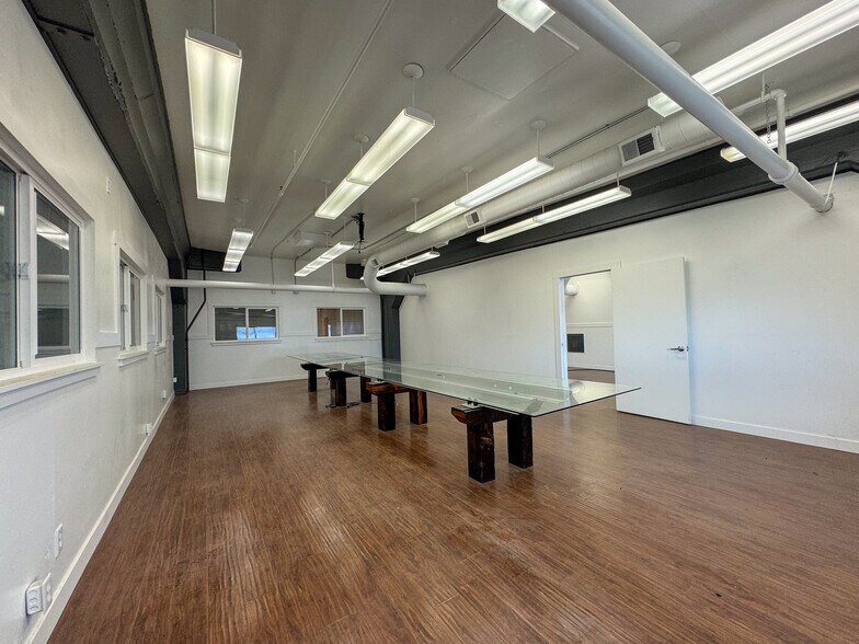 More Photos Of 520 Garnet St, Tooele Warehouse For Lease