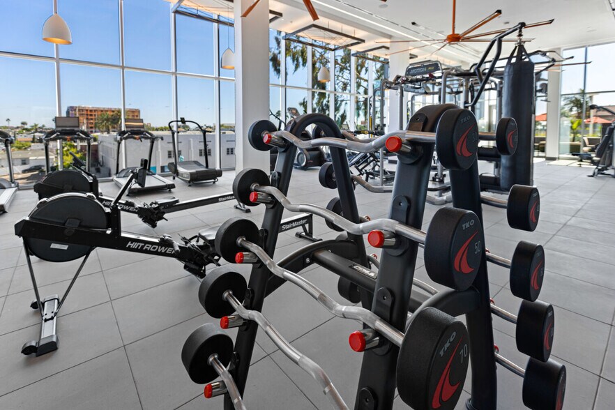 More Photos Of 4353 Park Blvd, San Diego Apartments For Lease