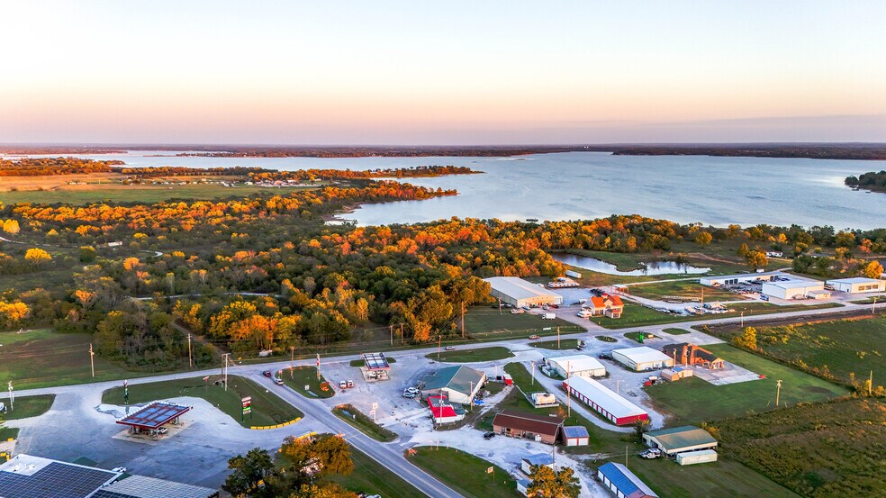 More Photos Of 55925 E Highway 85A, Bernice Freestanding For Sale