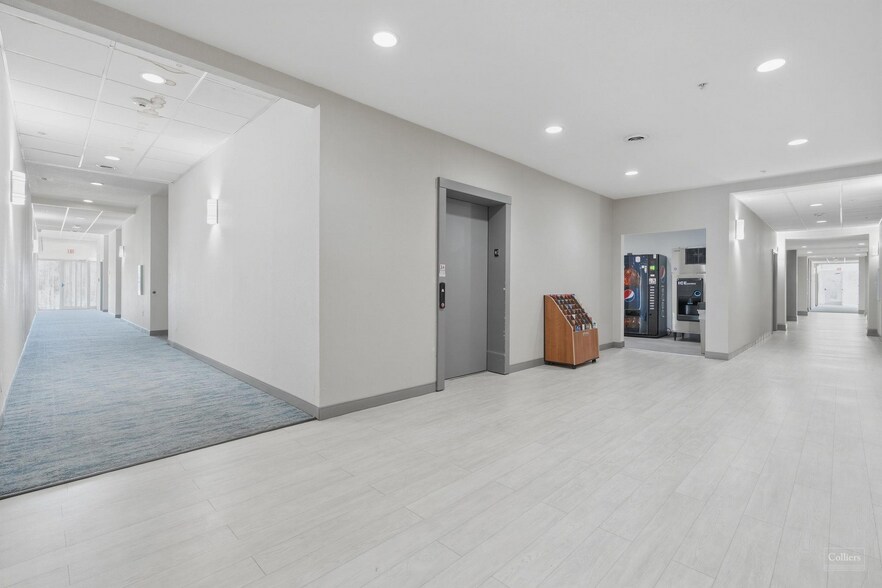 More Photos Of 334 Caroline St, Orange Hotel For Sale