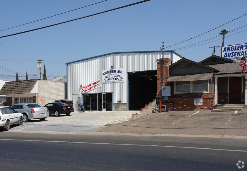Primary Photo Of 8185 Center St, La Mesa Warehouse For Lease