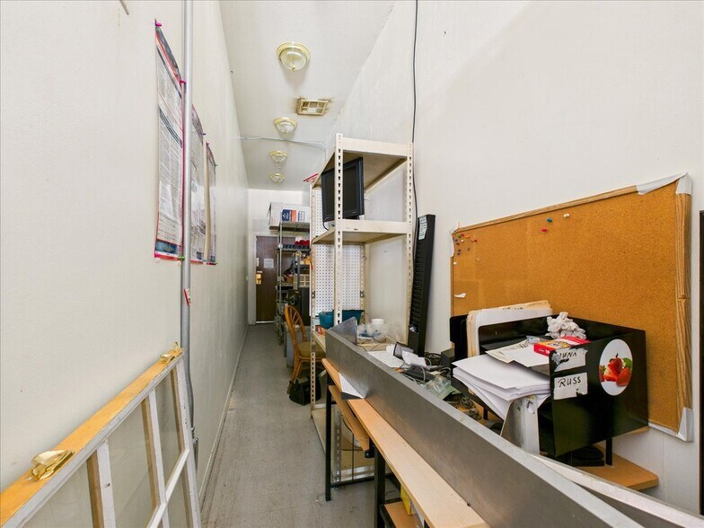 More Photos Of 1700 S Pahrump Valley Blvd, Pahrump Storefront For Sale