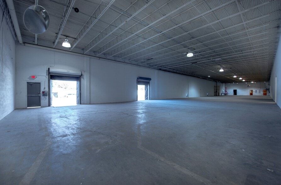 More Photos Of 1700 Overhead Bridge Rd NE, Cleveland Warehouse For Sale