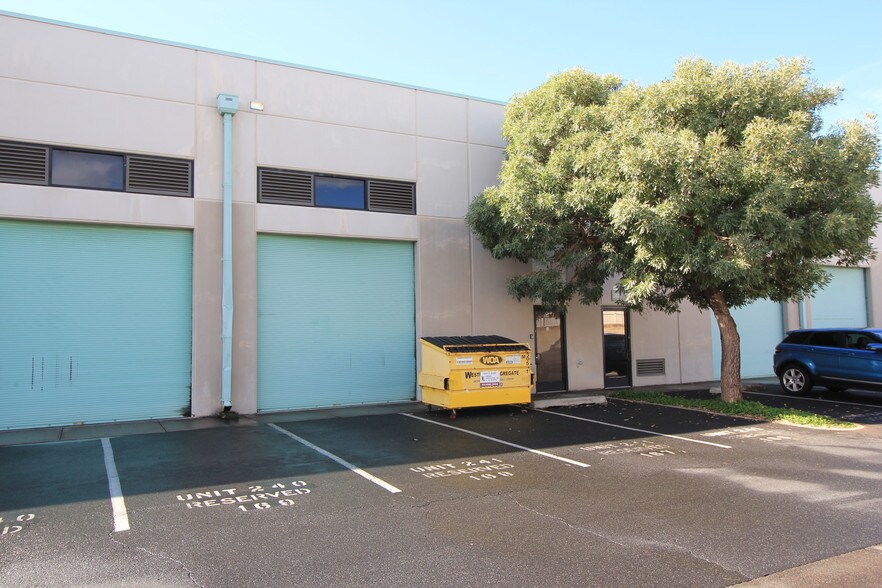 More Photos Of 94-1388 Moaniani St, Waipahu Light Distribution For Lease