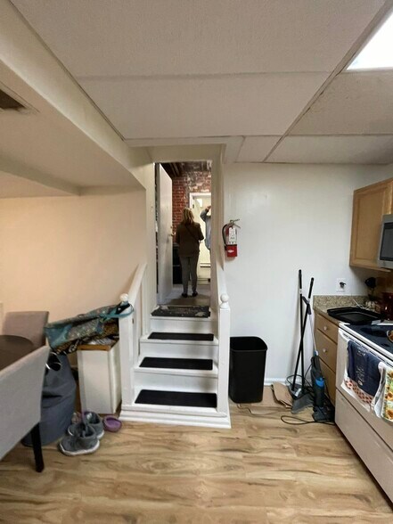 More Photos Of 128 S Market St, Frederick Apartments For Sale