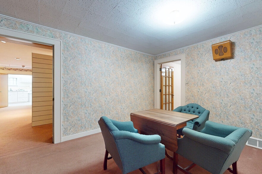 More Photos Of 3721 Main St, Weirton Funeral Home For Sale