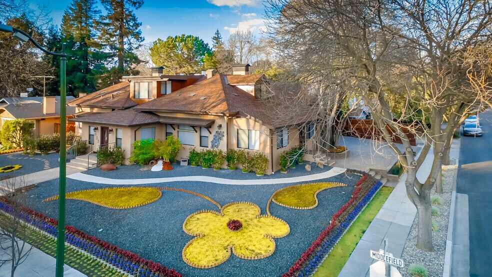 More Photos Of 251 Middlefield Rd, Palo Alto Apartments For Sale