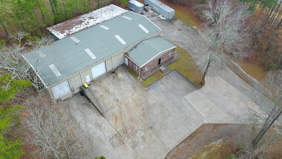 More Photos Of 361 Holcombe Rd, Bremen Warehouse For Lease