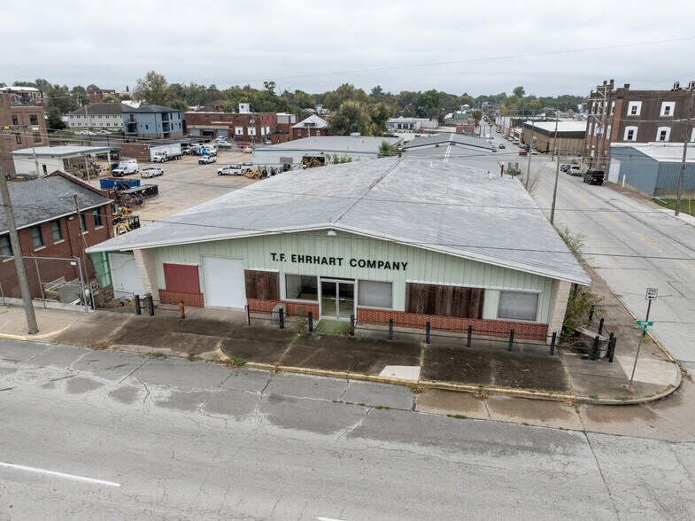 More Photos Of 600 York St, Quincy Industrial For Sale