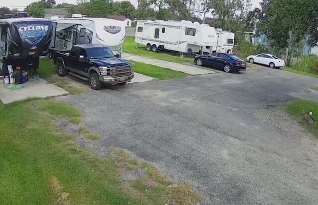 More Photos Of 6127 Highway 6, Hitchcock Specialty For Sale