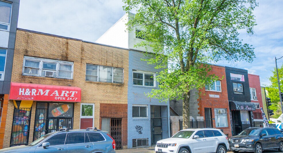 Primary Photo Of 1809 Benning Rd NE, Washington Medical For Sale