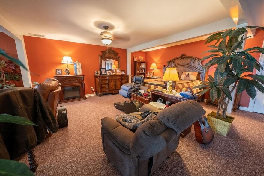 More Photos Of 12307 Highway 6, Iredell Religious Facility For Sale