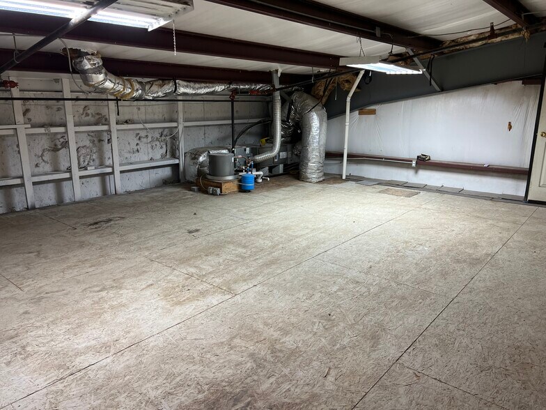 More Photos Of 7215 E Highway 24, Colorado Springs Warehouse For Lease