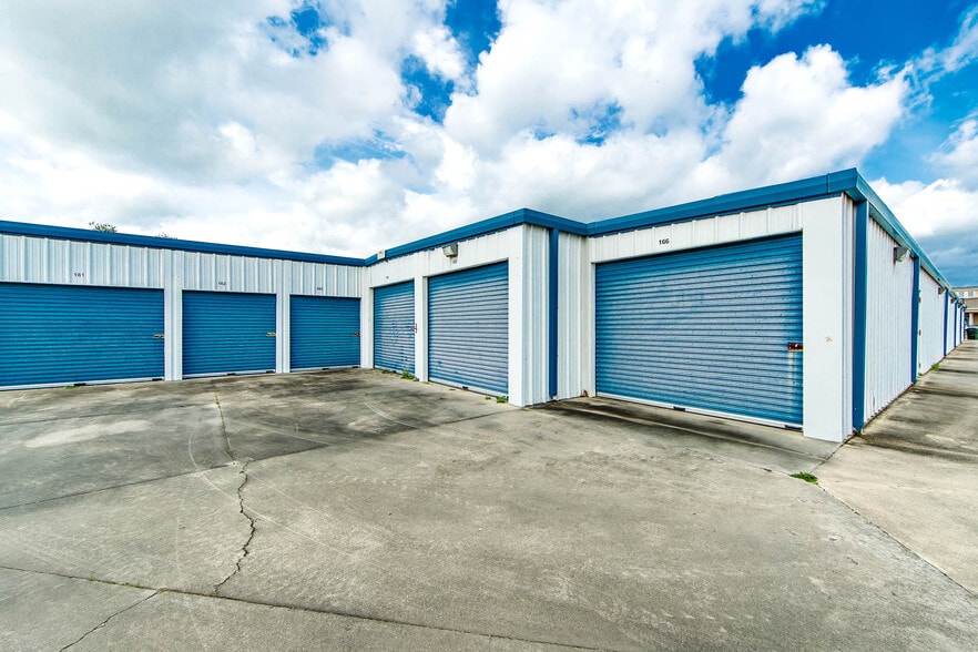 More Photos Of 1133 Cottage Dr, Houma Self Storage For Sale