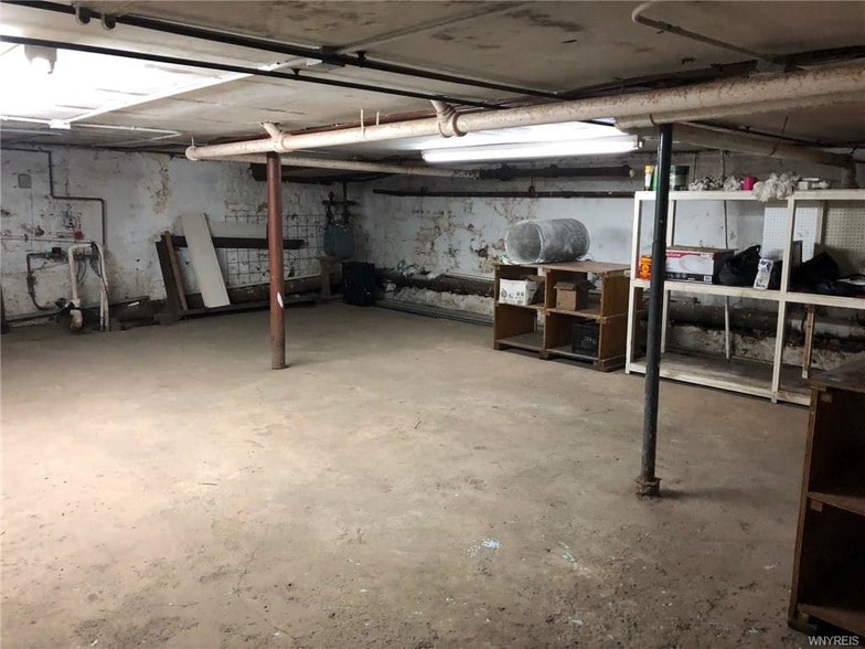 More Photos Of 294 W Ferry St, Buffalo Restaurant For Lease