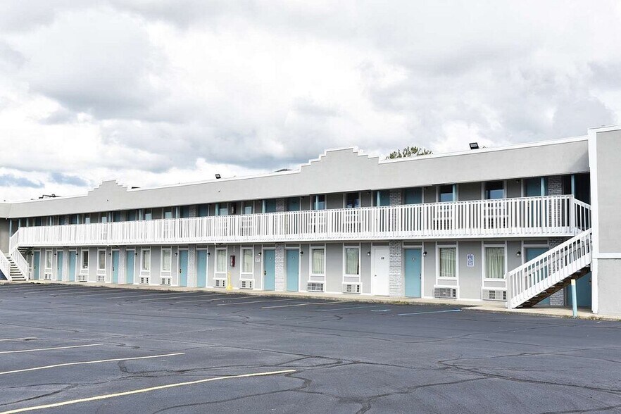 More Photos Of 732 E 82nd Ave, Merrillville Hotel For Sale
