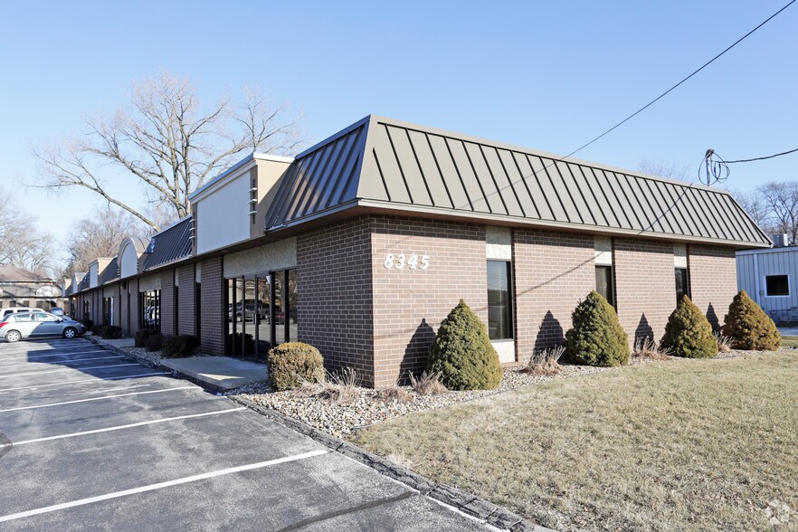 More Photos Of 8345 University Blvd, Clive Office For Lease