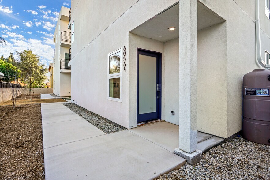 More Photos Of 6056 Craner Ave, North Hollywood Apartments For Sale