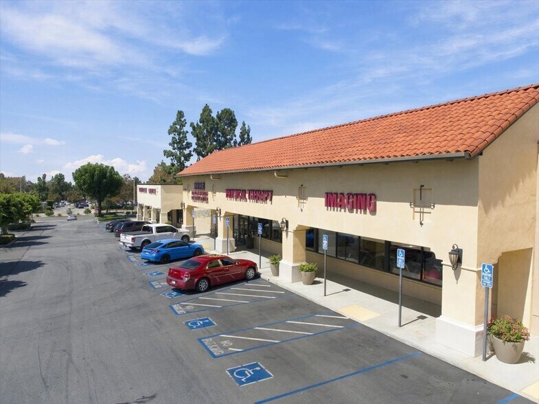 More Photos Of 2345 Foothill Blvd, La Verne Restaurant For Lease
