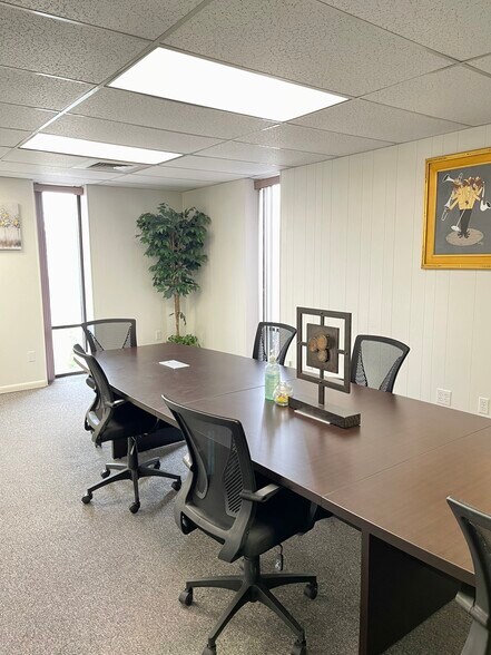 More Photos Of 3578 Brodhead Rd, Monaca Unknown For Lease