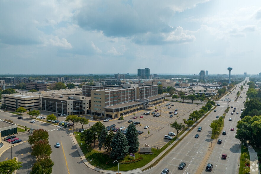 More Photos Of 6545 France Ave S, Edina Medical For Lease