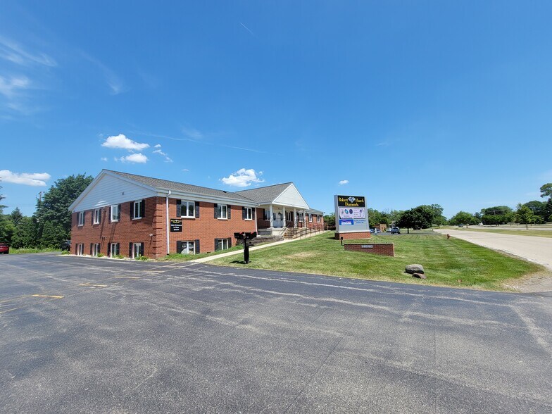 More Photos Of 14640 W Greenfield Ave, Brookfield Office Residential For Lease