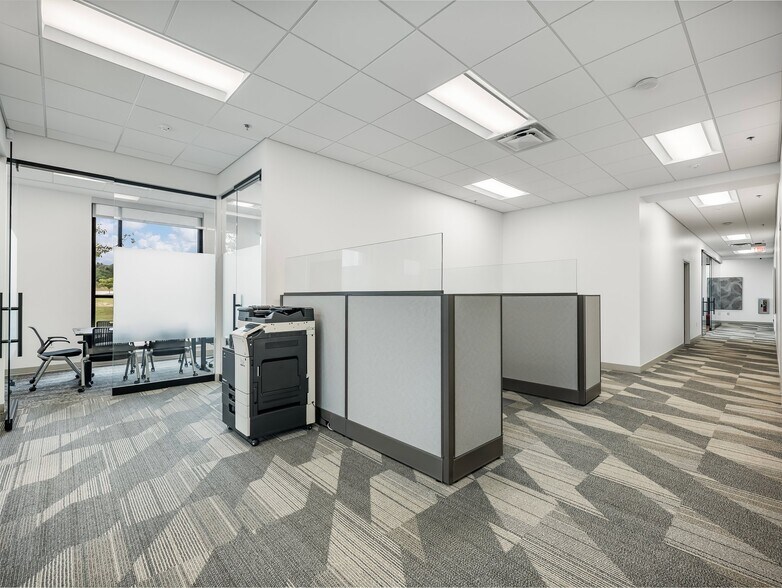 More Photos Of 100 Highpoint Park Way, Braselton Office For Lease