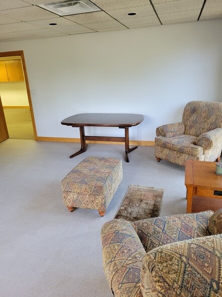 More Photos Of 73 Main St S, Woodbury Storefront Retail Office For Sale