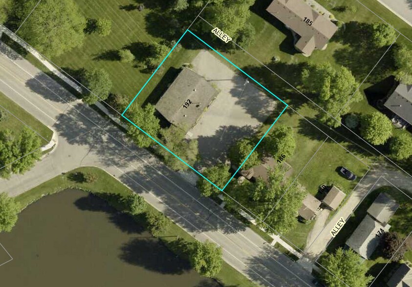 More Photos Of 192 Washington Ave, Alden Office For Sale