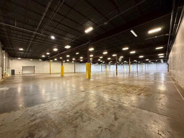 More Photos Of 1301 39th St N, Fargo Manufacturing For Lease