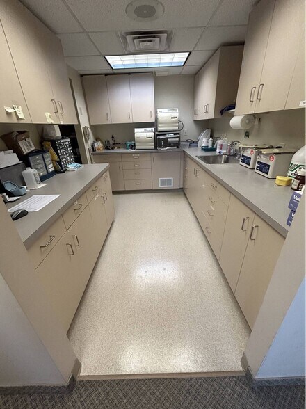 More Photos Of 7985 Paxton st, Harrisburg Office For Lease