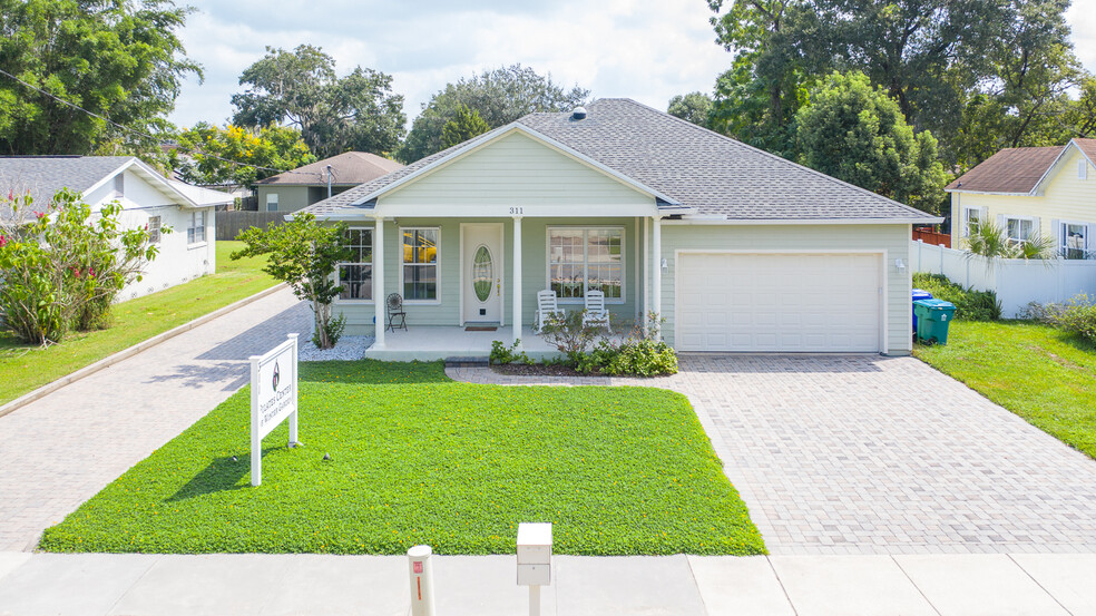 Primary Photo Of 311 S Main St, Winter Garden Office For Sale