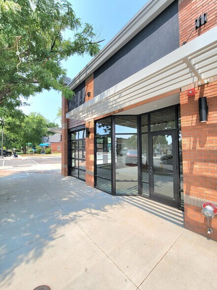 More Photos Of 141 W 4th St, Loveland Apartments For Lease