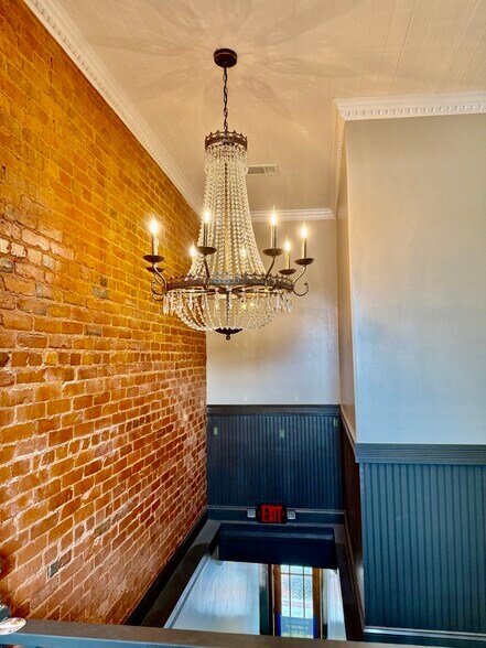 More Photos Of 108 N Jefferson Ave, Eatonton Storefront Retail Office For Sale