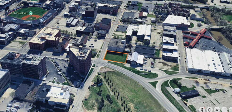 More Photos Of 615-625 Lafayette St, Toledo Land For Sale