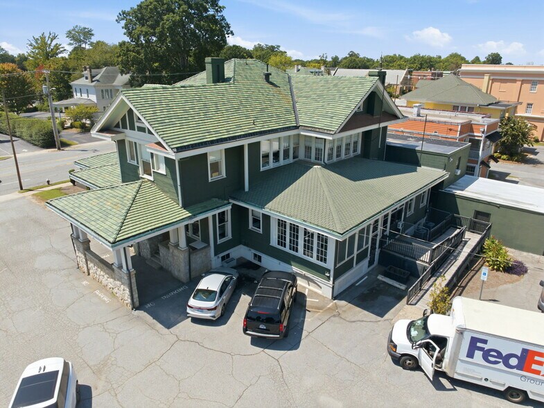 More Photos Of 1100 N Main St, High Point Office For Sale
