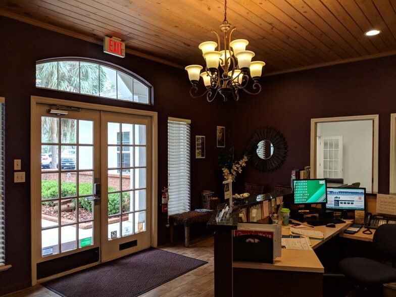 More Photos Of 4141 NW 37th Pl, Gainesville Office For Sale