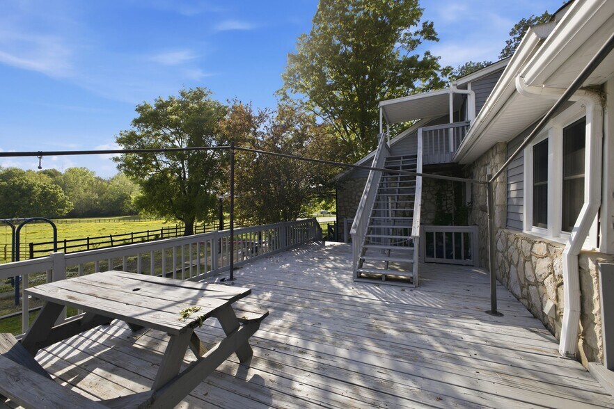 More Photos Of 6515 Holt Rd, Nashville Specialty For Sale