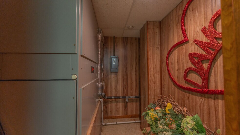 More Photos Of 11708 GA Highway 24 W, Sandersville Warehouse For Sale